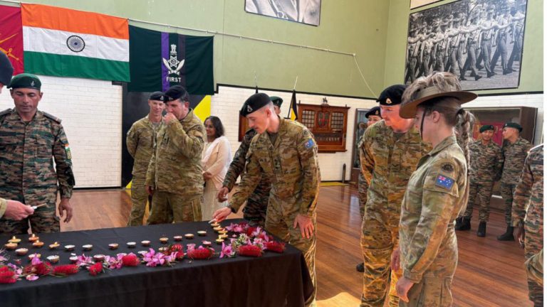 Australian and Indian soldiers celebrate Diwali together during AUSTRAHIND 2025 in Perth
