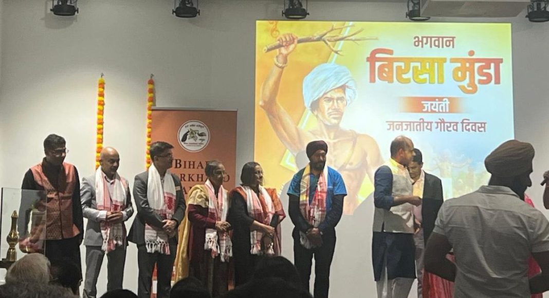 Image: Consul General of India attended the Bihar Jharkhand Samaj of Western Australia’s Diwali Milan 2025 and Jharkhand State Formation Day celebration 9Source: CGI Perth - Facebook)