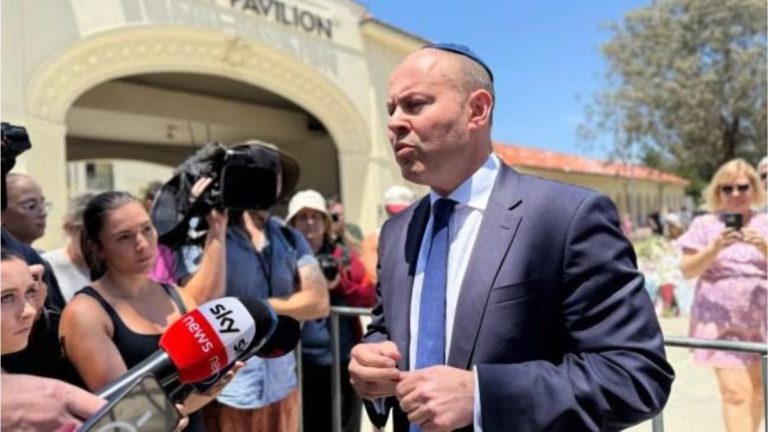 Albanese not invited to rabbi’s funeral, as Frydenberg calls for ban on ‘hate preachers’