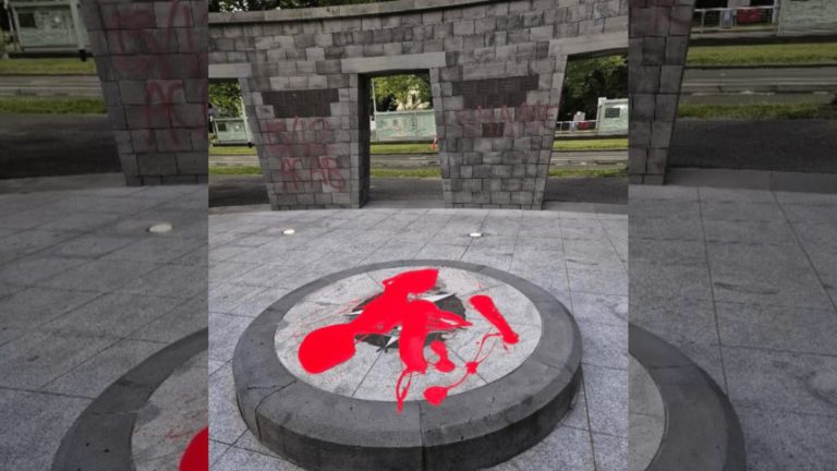 Police memorial to fallen officers defaced with ‘Good cop, dead cop’ graffiti, opposition slams ‘cowardly act’