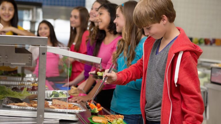 Australia needs a school lunch program – like many other high-income countries