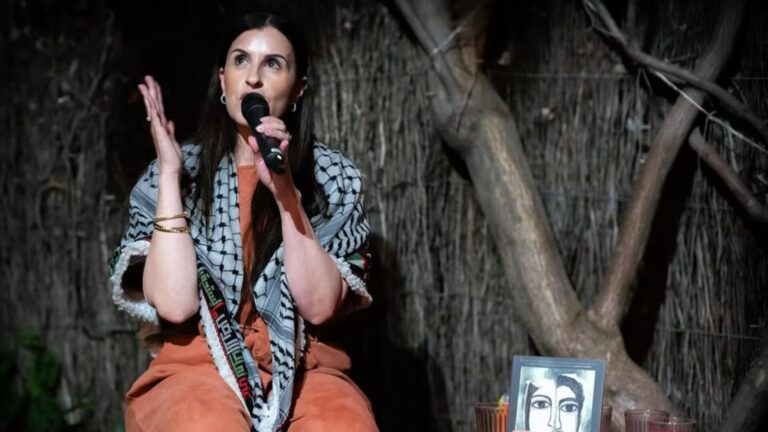 ‘Hypocrisy’ claims erupt after axed author Dr Randa Abdel-Fattah’s past call to cancel a Jewish writer resurfaces at Adelaide Writers’ Week