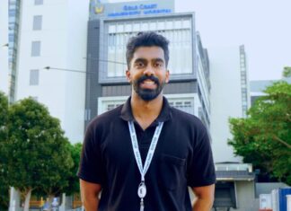 Gold Coast doctor Vikram Nedunchezhian wins back-to-back trainee awards for kindness and care Image Source: Gold Coast University Hospital
