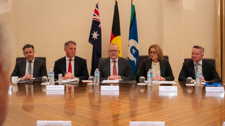 Albanese backs Victoria with fresh billions for health, schools and infrastructure