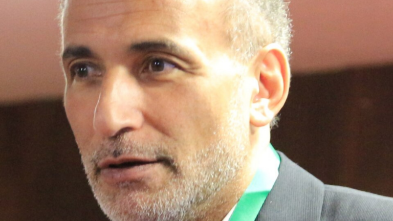 Tariq Ramadan, Oxford Islamic scholar, convicted of rape in France and Switzerland