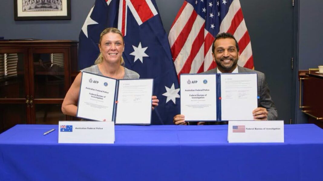 Image: Australian Federal Police (AFP) Commissioner Krissy Barrett has signed a new Memorandum of Understanding (MoU) with FBI Director Kash Patel in Washington (Source: X - FBI)