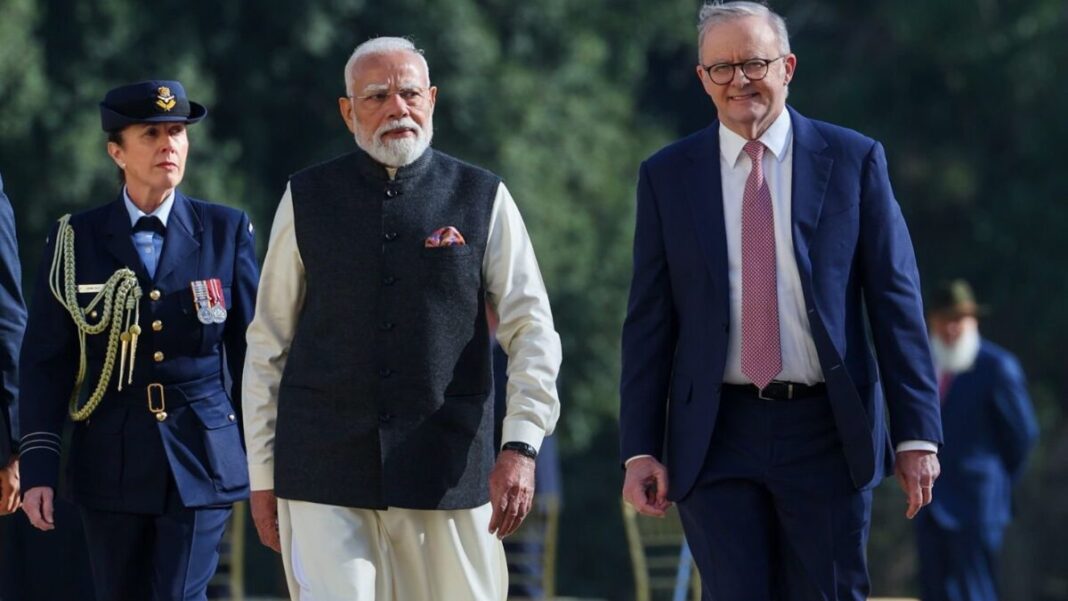 Image: Prime Ministers Anthony Albanese and Narendra Modi (Source: x)