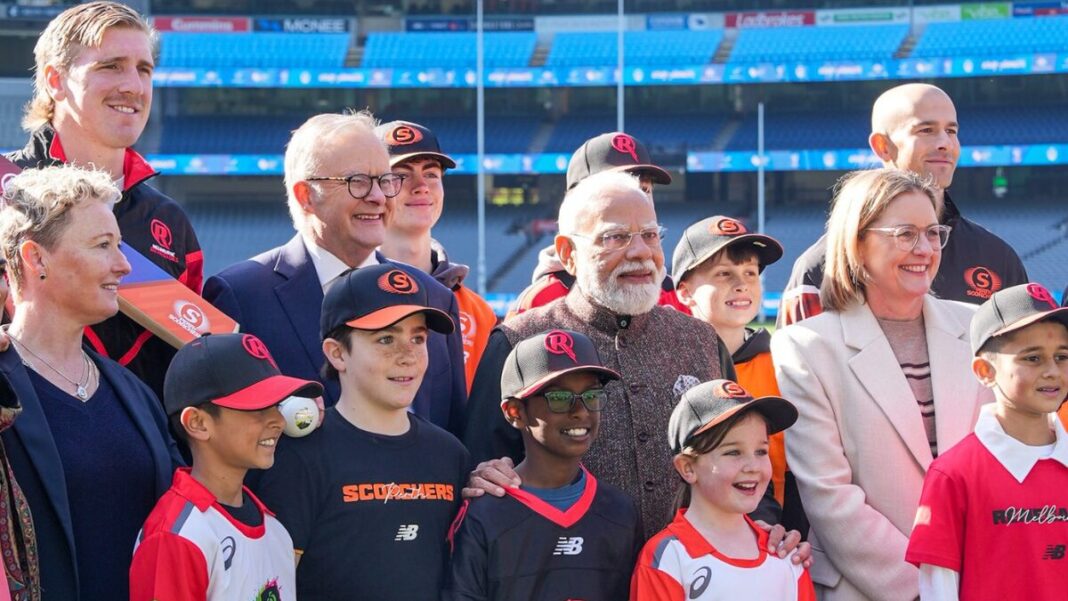 Image: Prime Minister Anthony Albanese and Indian Prime Minister Narendra Modi at the Melbourne Cricket Ground (Source: X)