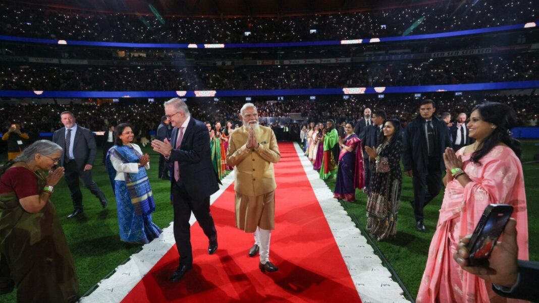 Image: Prime Minister Anthony Albanese and Prime Minister Narendra Modi at Marvel Stadium (Source: X)