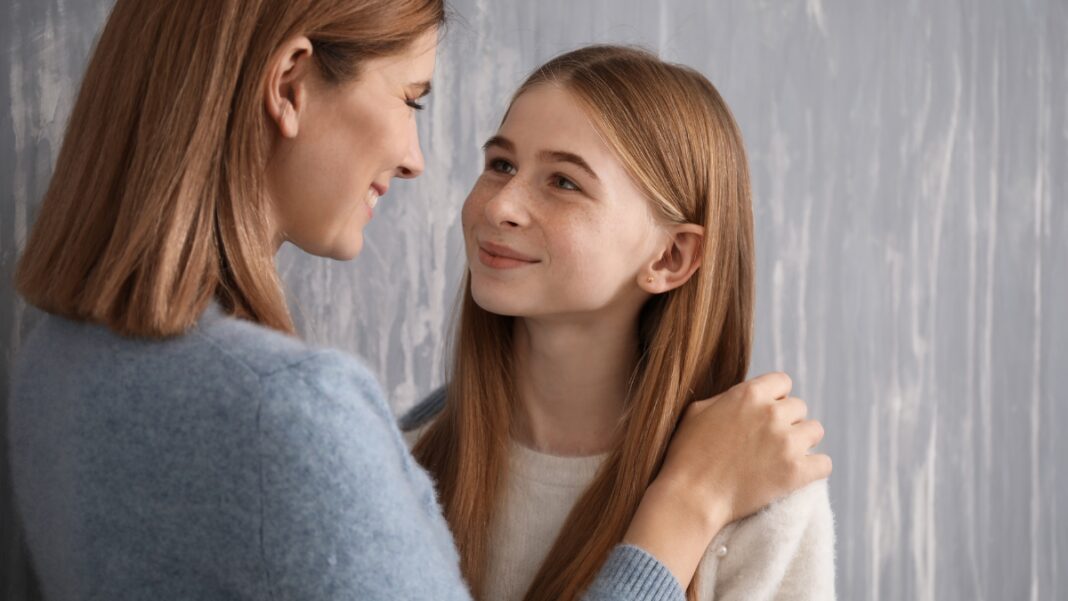 Representative image: Mother and daughter (Source: CANVA)